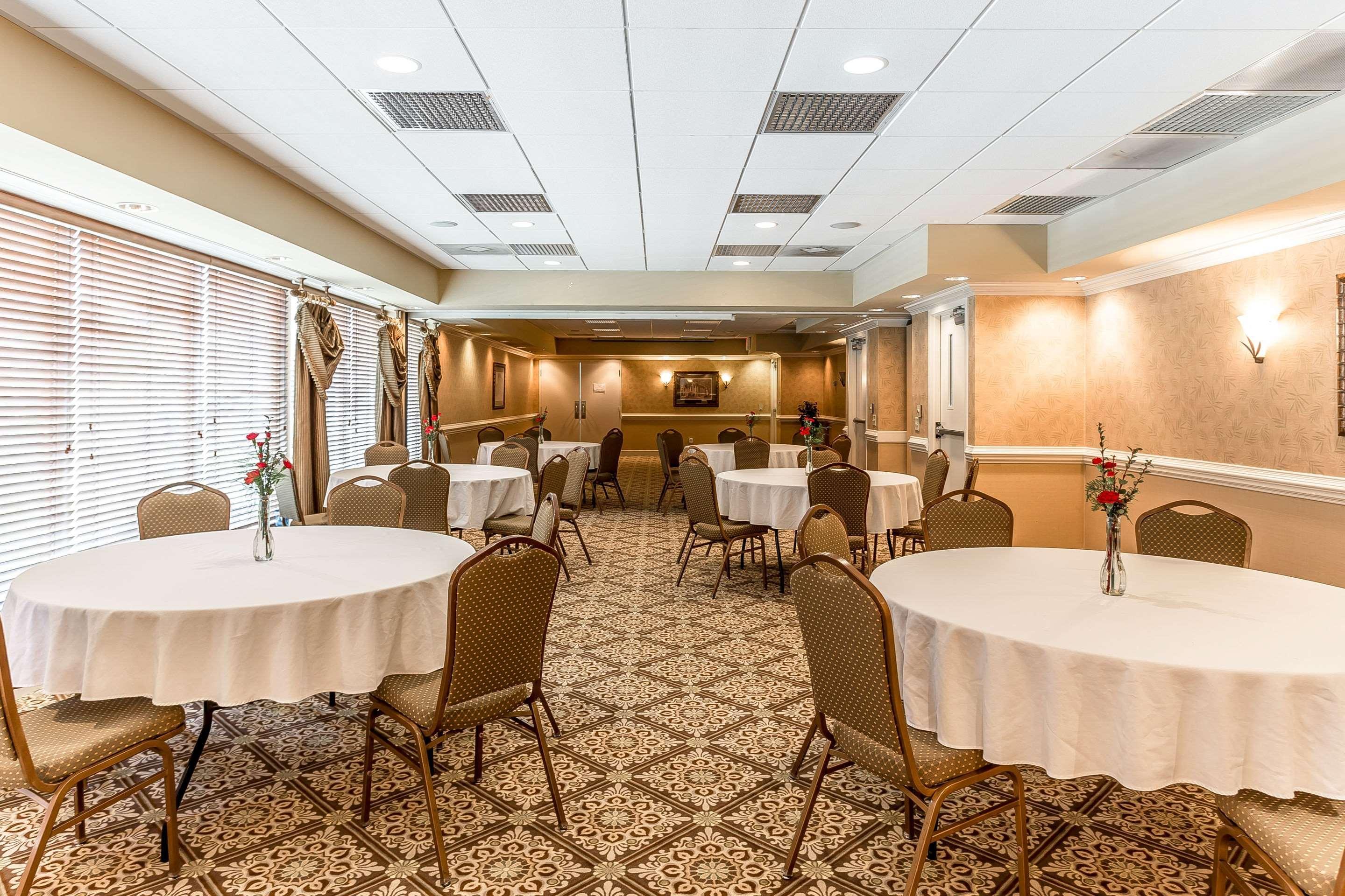 Quality Inn & Suites Джорджтаун Экстерьер фото